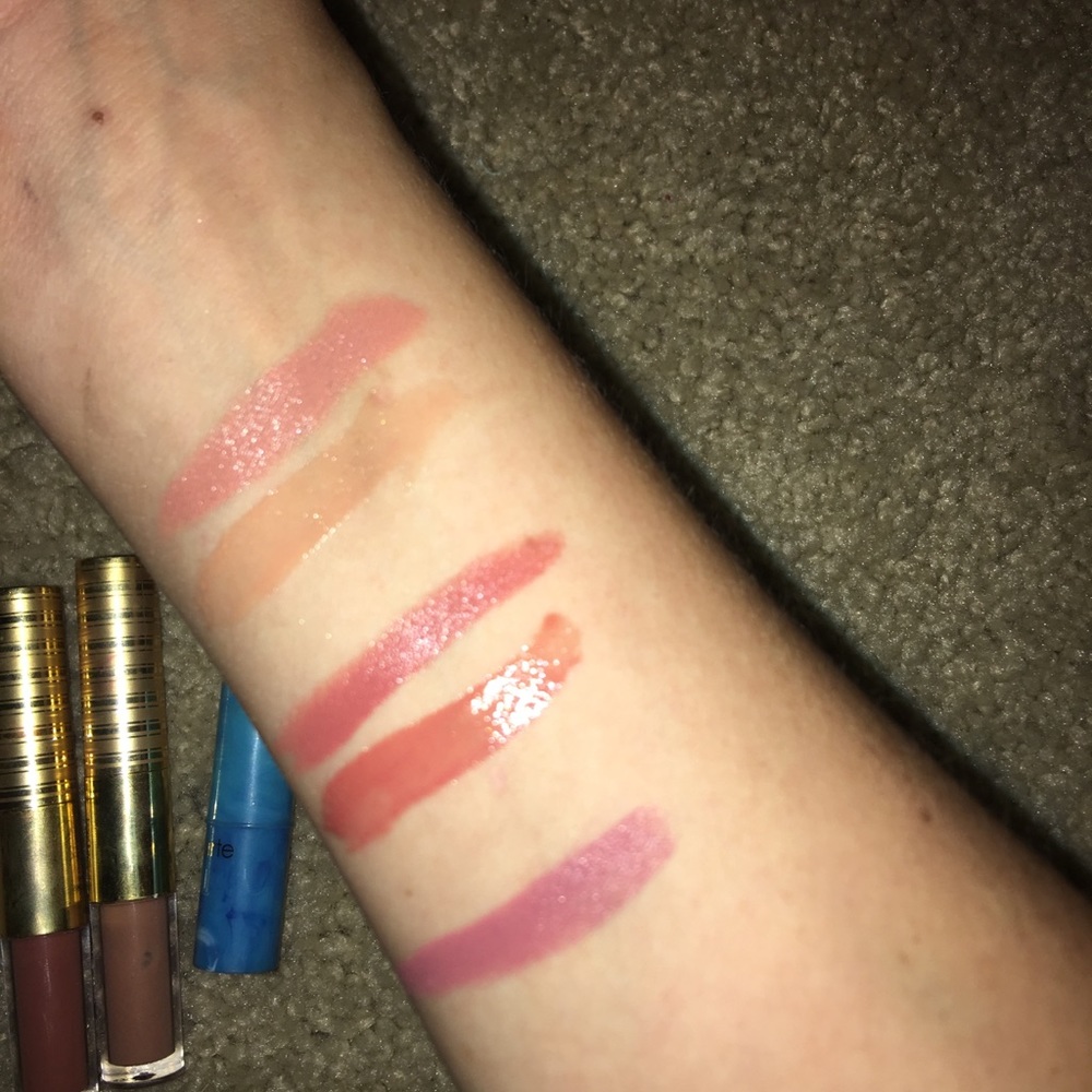 Tarte bundle!! - Picture 6 of 8